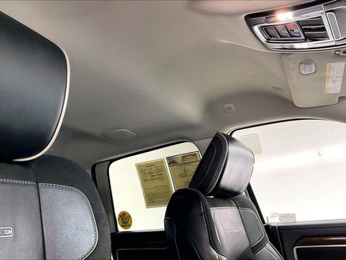 Used 2024 RAM 2500 Laramie image 24