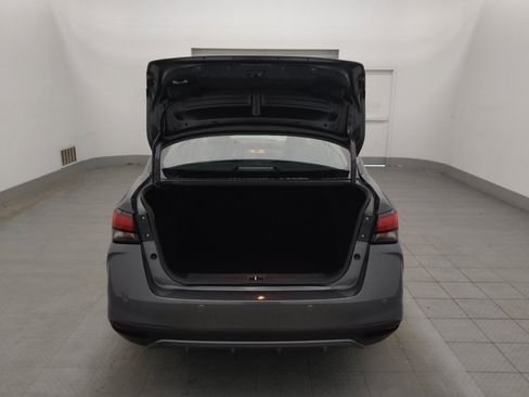 Used 2024 Nissan Versa SV FWD image 29