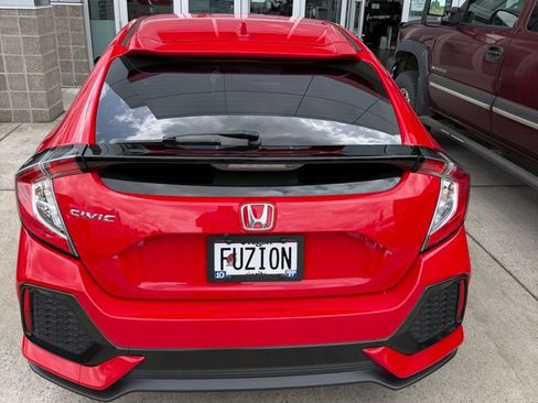Used 2019 Honda Civic EX image 3