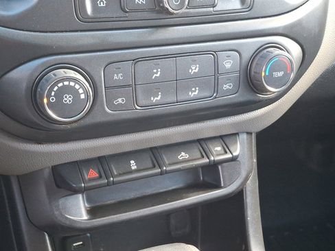 Used 2017 Chevrolet Colorado W/T w/ Custom Special Edition image 14