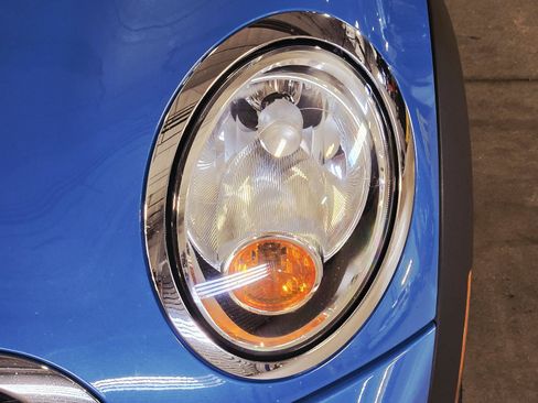 Used 2013 MINI Cooper Clubman FWD image 16
