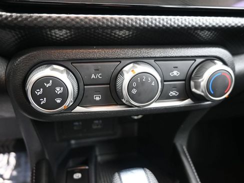 Used 2024 Nissan Kicks SV image 19