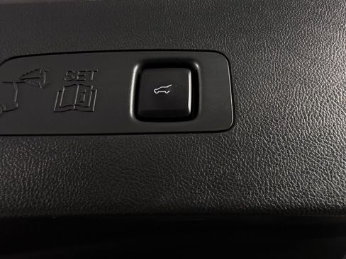 Used 2024 Lincoln Corsair Reserve w/ Equipment Group 201A AWD/4WD image 30