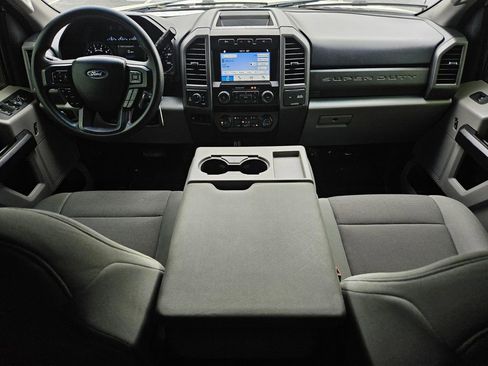 Used 2019 Ford F250 XL w/ STX Appearance Package AWD/4WD image 19