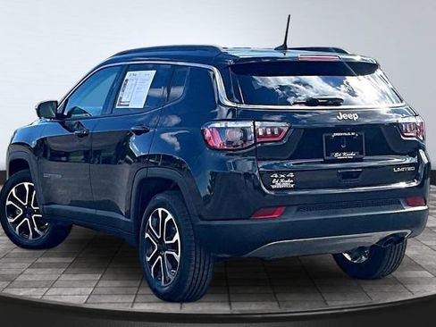 Used 2022 Jeep Compass Limited AWD/4WD image 4