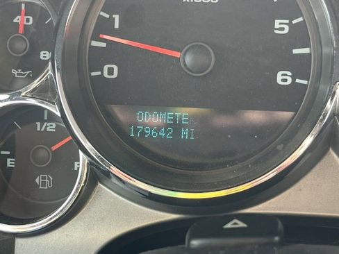 Used 2011 GMC Sierra 1500 SLE w/ Texas Edition image 8