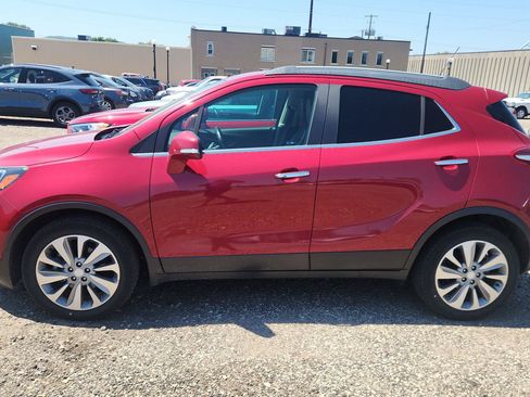Used 2018 Buick Encore Preferred FWD image 18