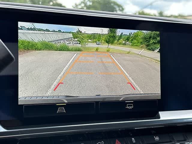 Used 2026 Chevrolet Silverado 1500 RST w/ RST Select Package AWD/4WD image 14