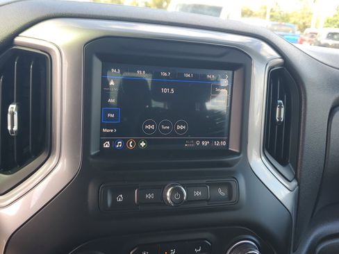 Used 2024 Chevrolet Silverado 1500 W/T image 23