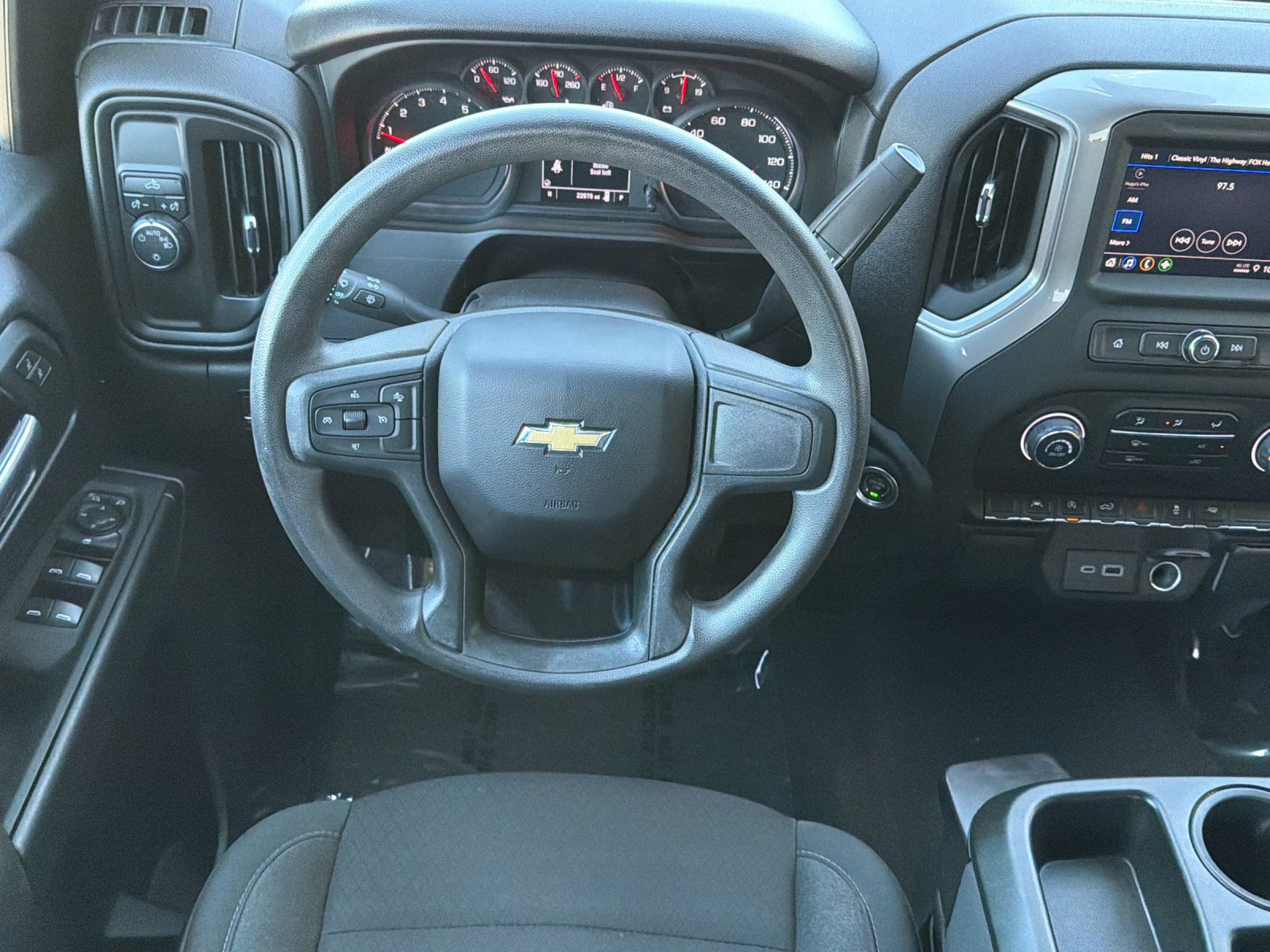 Used 2024 Chevrolet Silverado 1500 Custom RWD image 15