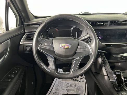 Used 2023 Cadillac XT5 Luxury image 19