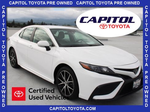 Certified 2023 Toyota Camry SE image 1