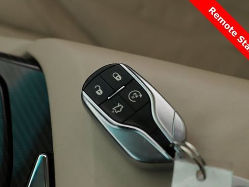 Used 2015 Maserati Quattroporte GTS image 3