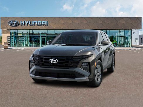 New 2026 Hyundai Tucson Blue SE image 1