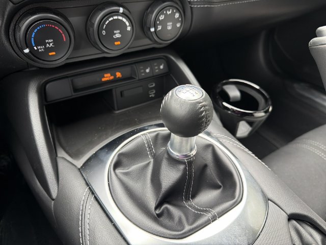 New 2026 MAZDA MX-5 Miata Club w/ Interior Package RWD image 20