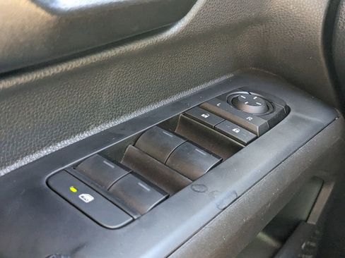 New 2025 Toyota Tacoma SR5 image 21