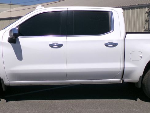 Used 2020 Chevrolet Silverado 1500 LTZ image 2