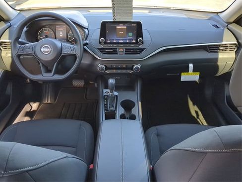 New 2025 Nissan Altima 2.5 S image 13