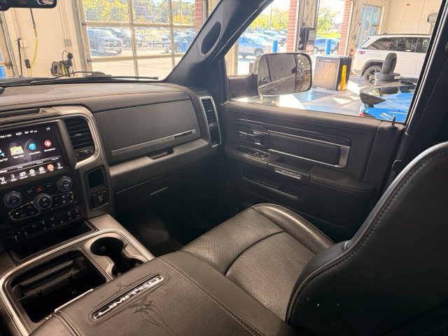 Used 2017 RAM 2500 Limited AWD/4WD image 22