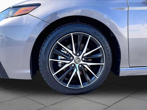 Used 2023 Toyota Camry SE w/ Audio Upgrade Package FWD image 10