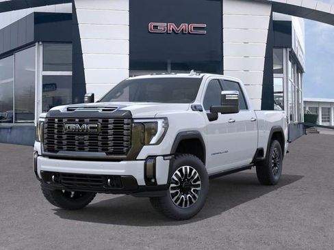 New 2026 GMC Sierra 2500 Denali Ultimate AWD/4WD image 6