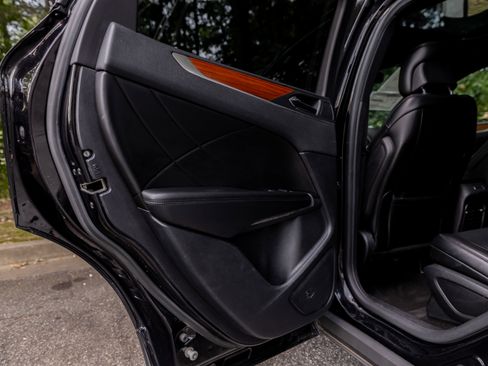 Used 2019 Lincoln MKC Select w/ Select Plus Package image 34