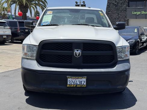 Used 2018 RAM 1500 Express RWD image 4