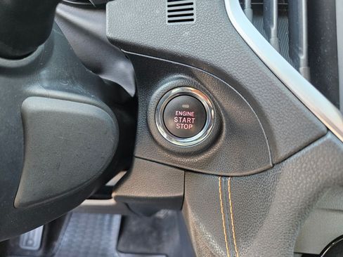 Used 2019 Subaru Crosstrek 2.0i Limited w/ Moonroof Package w/Navigation AWD/4WD image 20