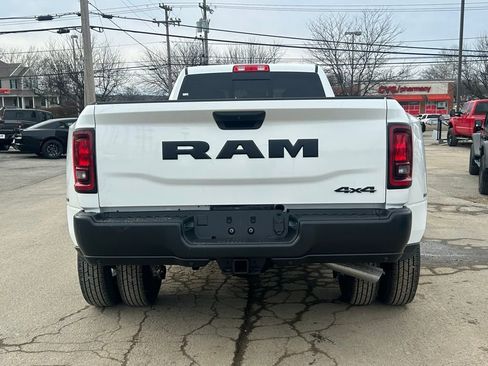 New 2026 RAM 3500 Tradesman AWD/4WD image 7