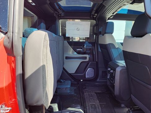New 2026 GMC Hummer EV 4x4 Crew Cab image 48
