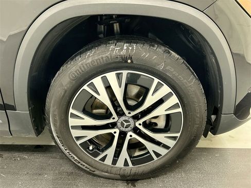 Used 2025 Mercedes-Benz GLA 250 4MATIC image 8