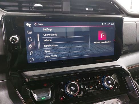 New 2026 GMC Sierra 2500 AT4 w/ AT4 Premium Plus Package image 22