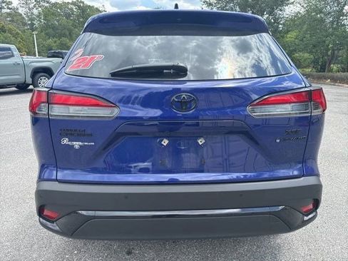 Used 2025 Toyota Corolla Cross AWD Hybrid w/ Convenience Package image 3