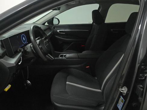 Used 2024 Hyundai Sonata SEL w/ Convenience Package FWD image 5