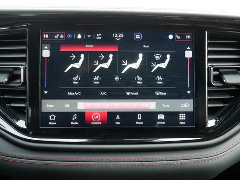 Certified 2024 Dodge Durango GT image 34