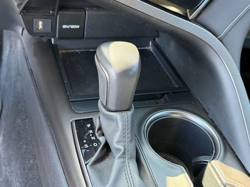 Used 2023 Toyota Camry SE image 20