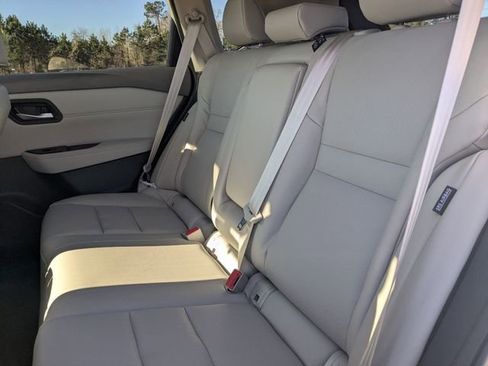 New 2026 Nissan Rogue SV image 27