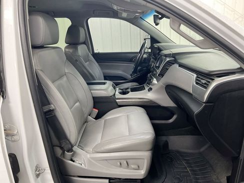 Used 2018 Chevrolet Tahoe LT image 22
