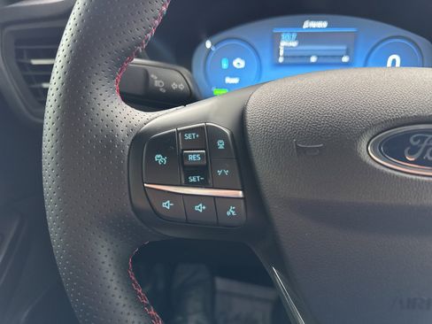 Certified 2024 Ford Escape ST-Line Elite w/ Premium Technology Package image 29