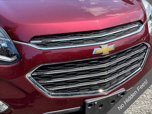 Used 2017 Chevrolet Equinox Premier w/ Enhanced Convenience Package AWD/4WD image 25