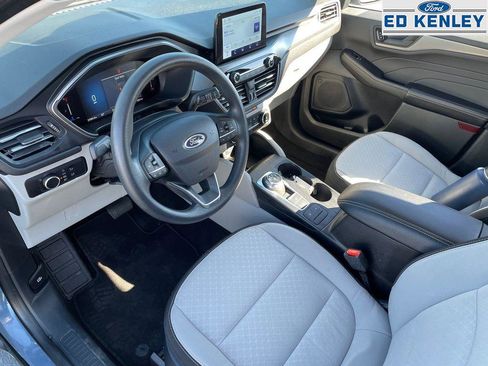 Used 2025 Ford Escape Active image 4