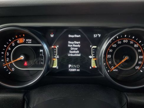 Used 2020 Jeep Wrangler Unlimited Sahara image 15