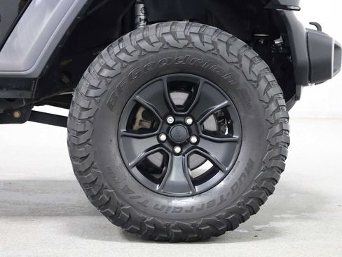Used 2020 Jeep Wrangler Unlimited Sport AWD/4WD image 12