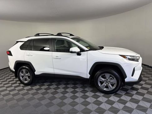 Used 2025 Toyota RAV4 XLE w/ Convenience Package AWD/4WD image 3