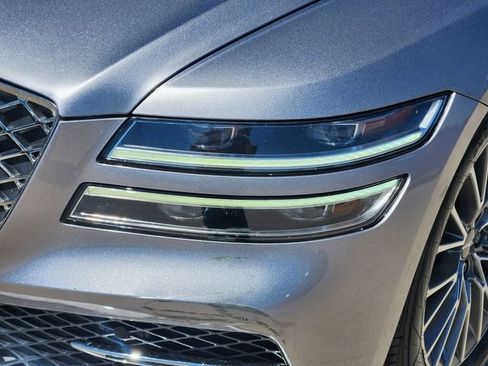 Used 2022 Genesis G80 2.5T RWD image 8
