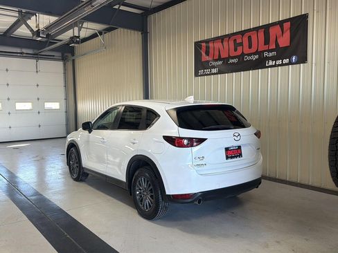 Used 2021 MAZDA CX-5 Touring image 3