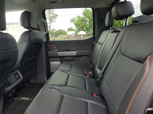 New 2025 Ford F250 Lariat w/ Lariat Ultimate Package image 26