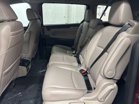 Used 2024 Honda Odyssey Touring image 39