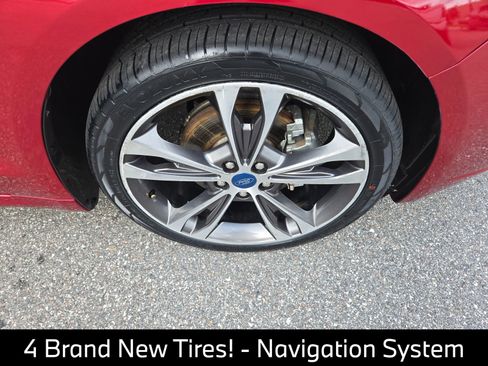 Used 2019 Ford Fusion Titanium AWD/4WD image 12