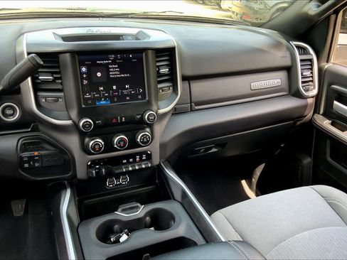 Used 2024 RAM 2500 Big Horn w/ Off Road Package image 7